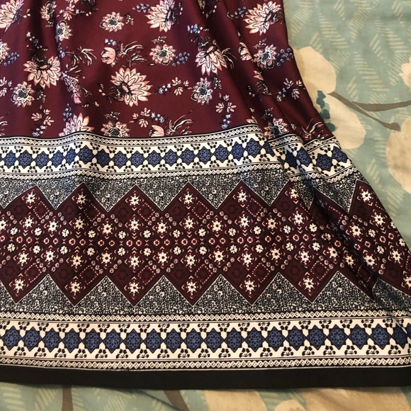 6 FOR $15 Small floral Maurice’s dress - Picture 2 of 6